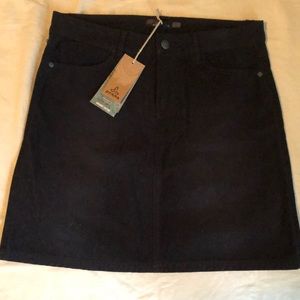 Prana Corderoy skirt size 4